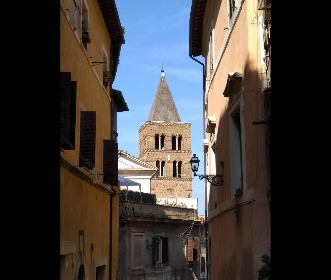 Ferienwohnung Tivoli Old Town - Casa Nel Quartiere Medioevale Exterior foto